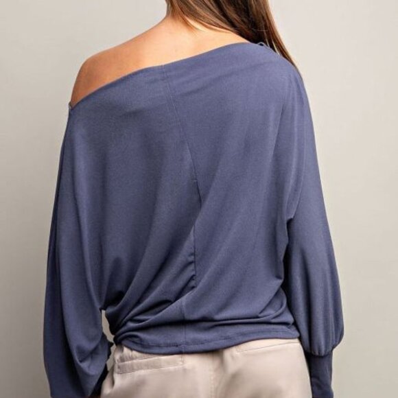 Slouch shoulder Blouse - Picture 2 of 4